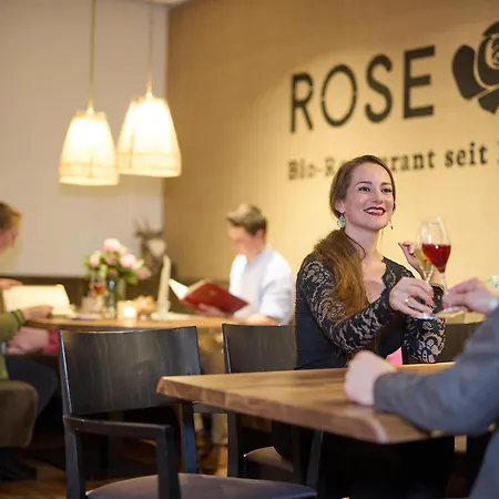 Biohotel-restaurant Rose Szálloda Hayingen