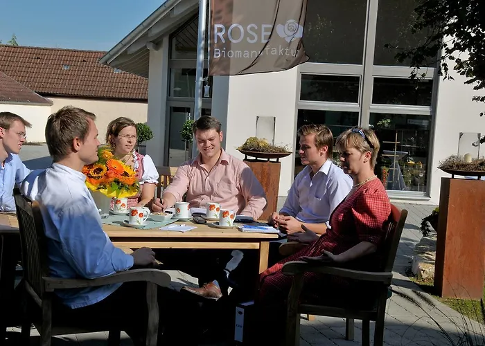 Biohotel-restaurant Rose 3*